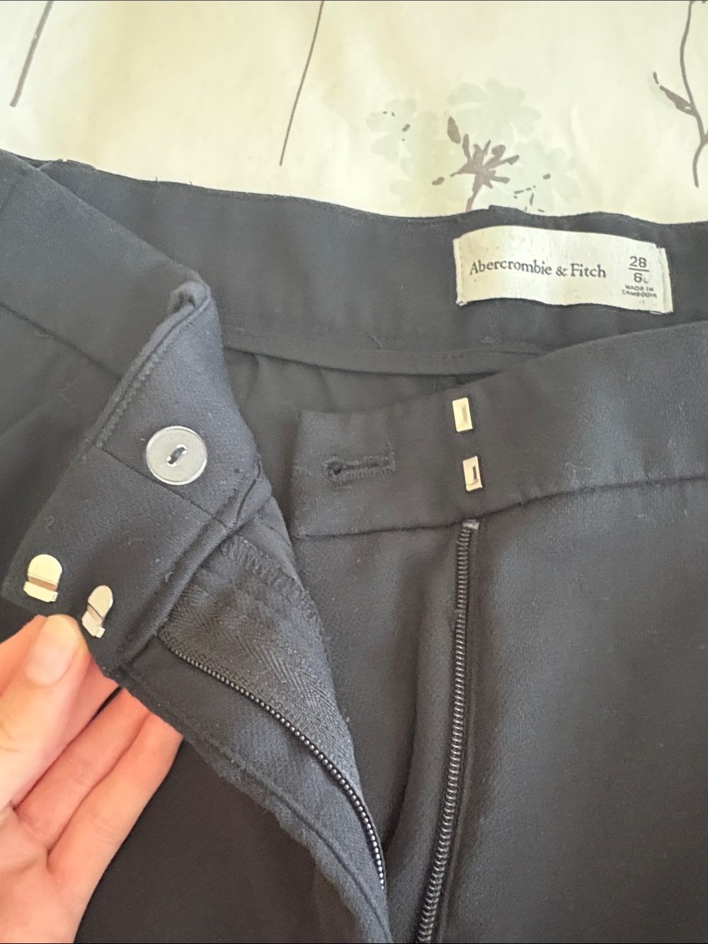 Abercrombie & Fitch Black Slim Dress Pants - Picture 3 of 7